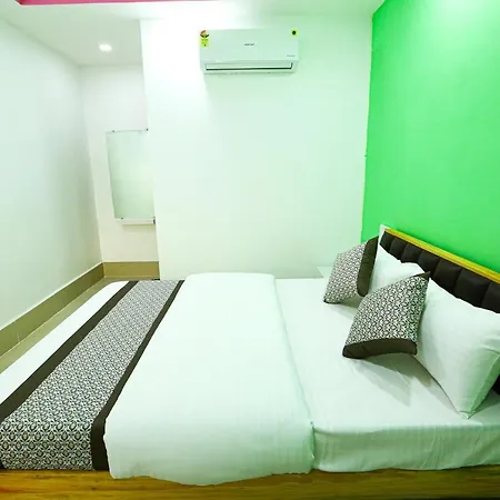 Hotel Golden City-2
